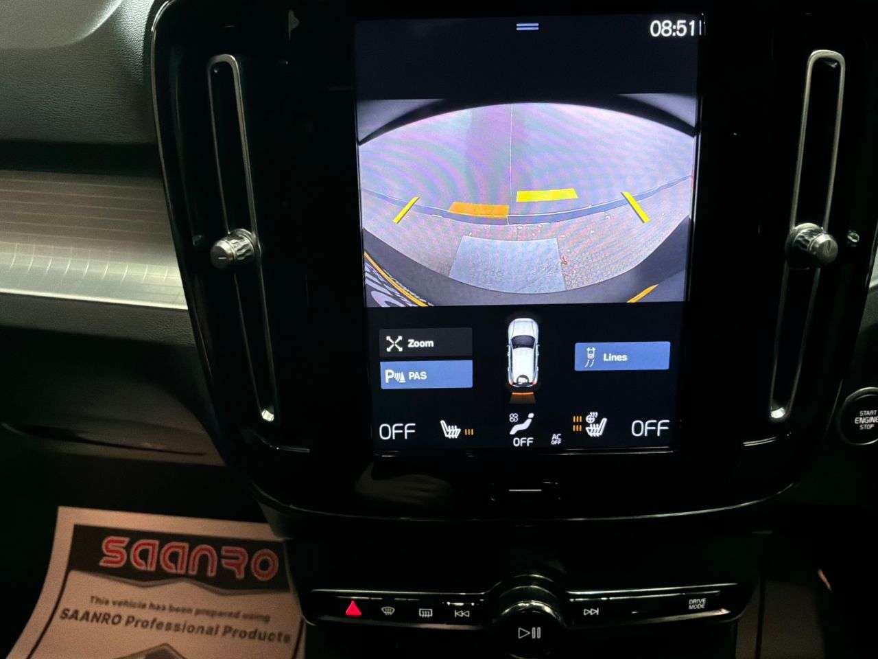2020 VOLVO XC40 2020 VOLVO XC40
