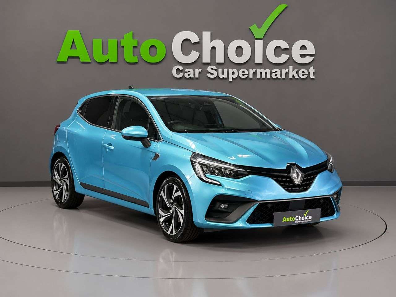 A 2021 RENAULT CLIO 1.0 TCe RS Line Hatchback 5dr Petrol Manual Euro 6 (s/s) (90 ps) in Blackbu A 2021 RENAULT CLIO 1.0 TCe RS Line Hatchback 5dr Petrol Manual Euro 6 (s/s) (90 ps) in Blackbu