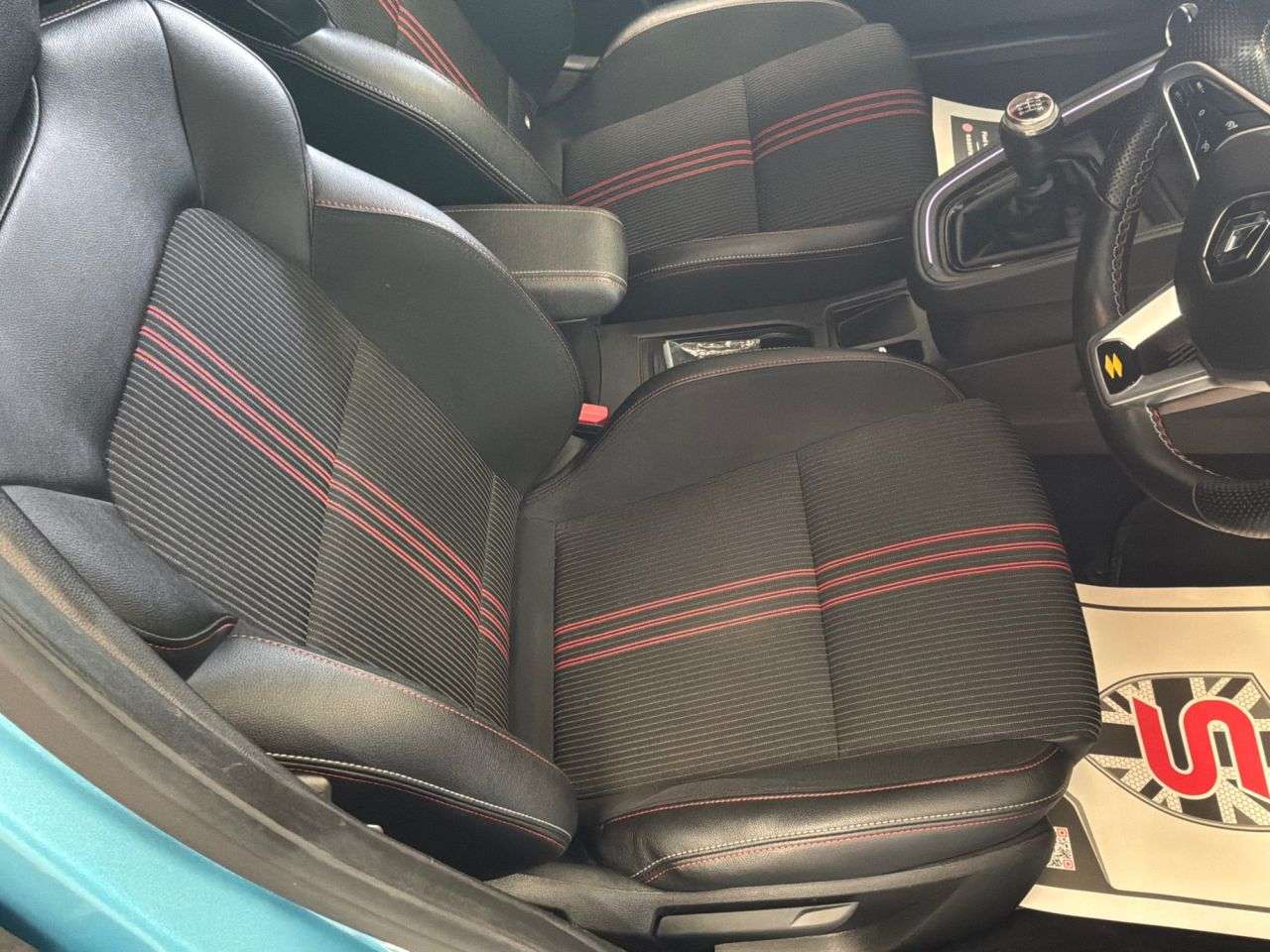 2021 RENAULT CLIO 2021 RENAULT CLIO