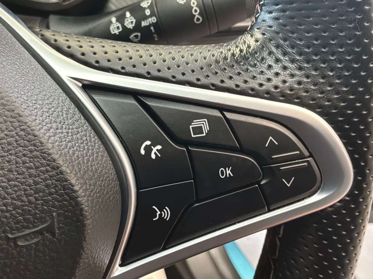 2021 RENAULT CLIO 2021 RENAULT CLIO
