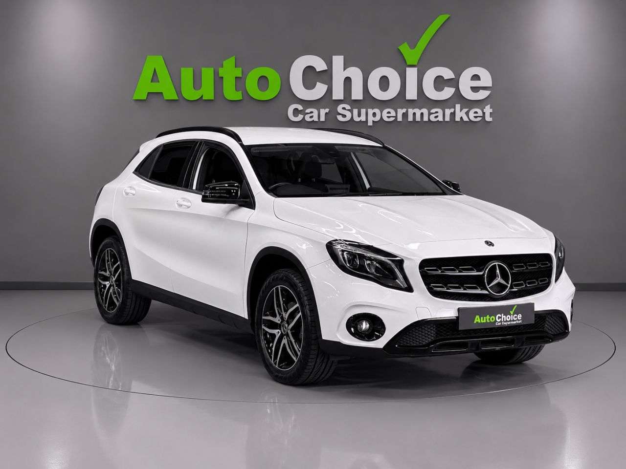 A 2019 MERCEDES-BENZ 180 1.6 GLA180 Urban Edition SUV 5dr Petrol Manual Euro 6 (s/s) (122 ps) in Bla A 2019 MERCEDES-BENZ 180 1.6 GLA180 Urban Edition SUV 5dr Petrol Manual Euro 6 (s/s) (122 ps) in Bla