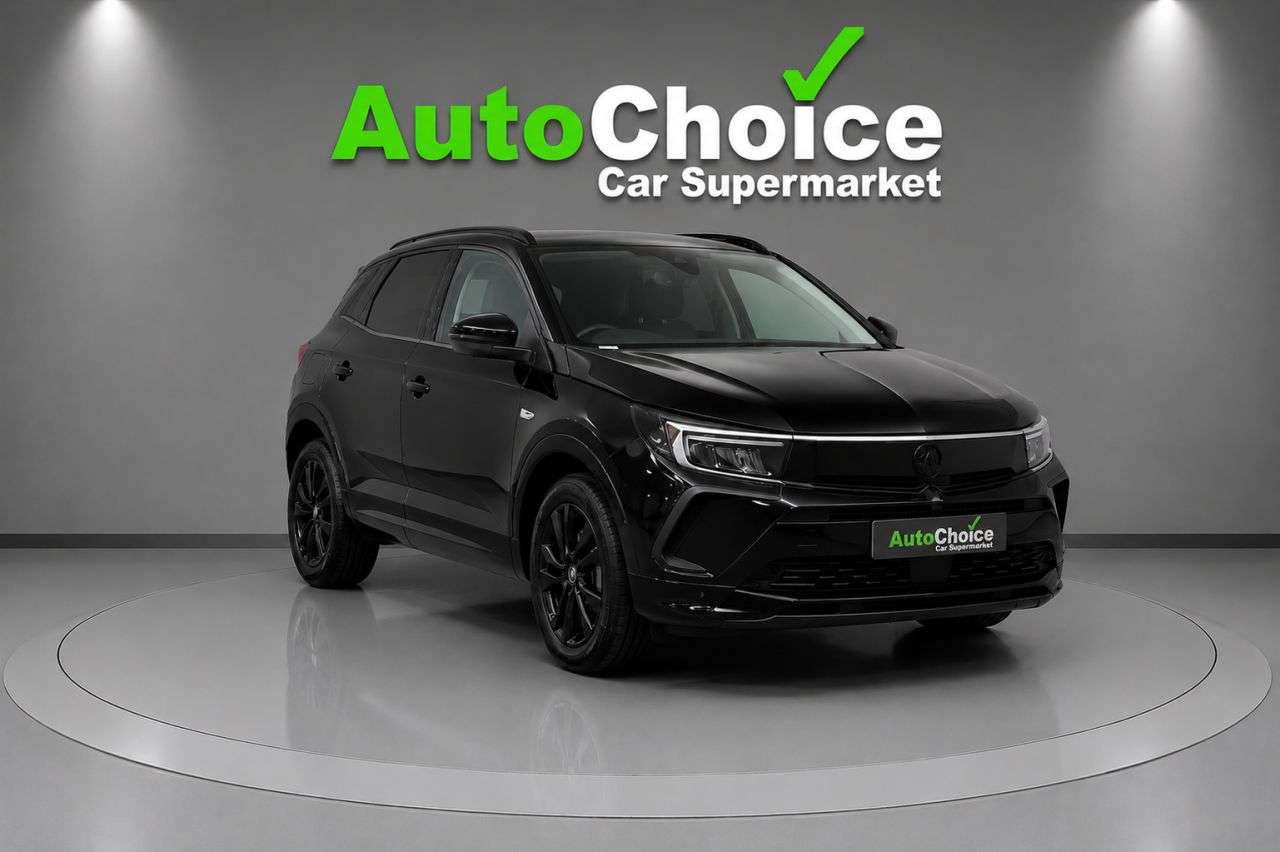 A 2022 VAUXHALL GRANDLAND 1.6 13.2kWh GS Line SUV 5dr Petrol Plug-in Hybrid Auto Euro 6 (s/s) (225 ps A 2022 VAUXHALL GRANDLAND 1.6 13.2kWh GS Line SUV 5dr Petrol Plug-in Hybrid Auto Euro 6 (s/s) (225 ps