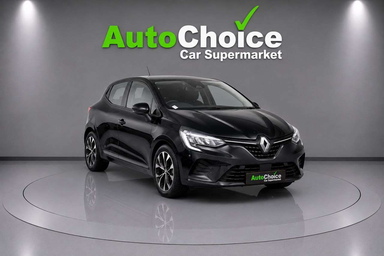 A 2021 RENAULT CLIO 1.0 TCe Iconic Hatchback 5dr Petrol Manual Euro 6 (s/s) (90 ps) in Blackbur A 2021 RENAULT CLIO 1.0 TCe Iconic Hatchback 5dr Petrol Manual Euro 6 (s/s) (90 ps) in Blackbur