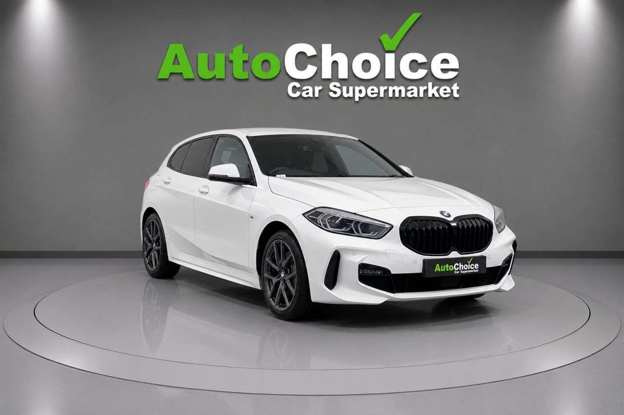 A 2020 BMW 1 SERIES 1.5 116d M Sport Hatchback 5dr Diesel DCT Euro 6 (s/s) (116 ps) in Blackbur A 2020 BMW 1 SERIES 1.5 116d M Sport Hatchback 5dr Diesel DCT Euro 6 (s/s) (116 ps) in Blackbur
