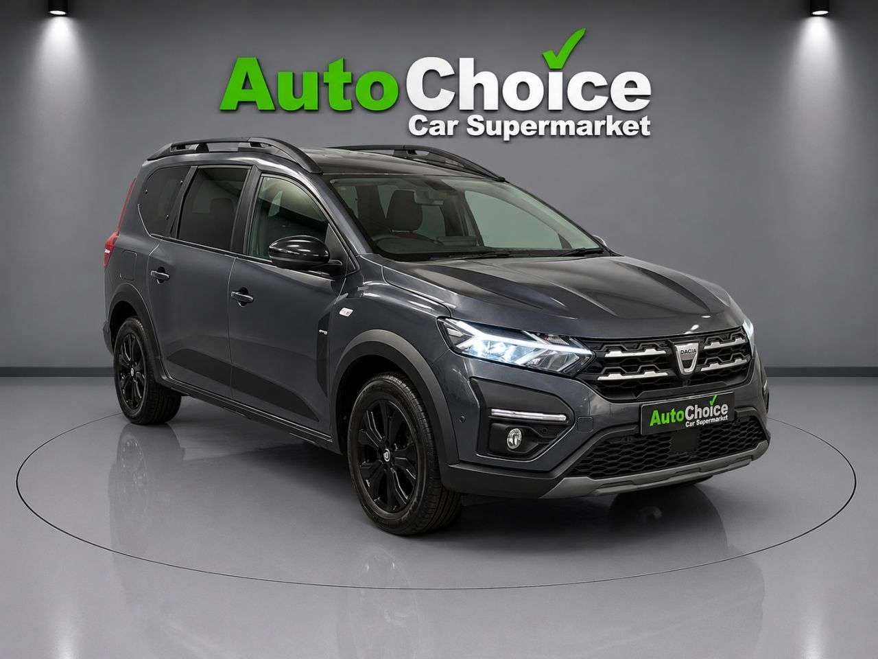 A 2022 DACIA JOGGER 1.0 TCe Extreme SE MPV 5dr Petrol Manual Euro 6 (s/s) (110 ps) in Blackburn A 2022 DACIA JOGGER 1.0 TCe Extreme SE MPV 5dr Petrol Manual Euro 6 (s/s) (110 ps) in Blackburn