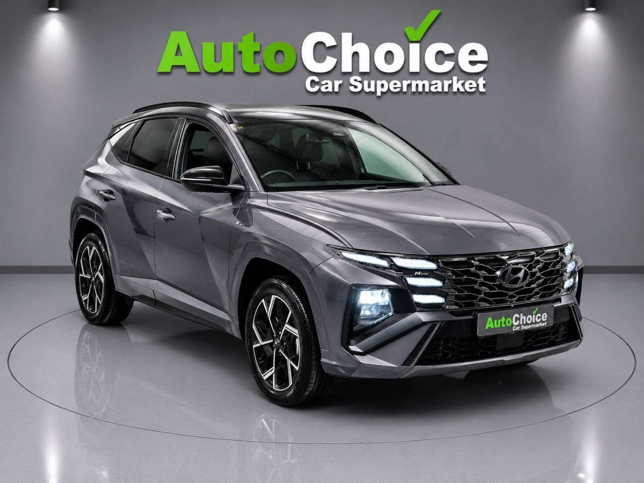 A 2024 HYUNDAI TUCSON 1.6 T-GDi N Line SUV 5dr Petrol Hybrid Auto Euro 6 (s/s) (215 ps) in Blackb A 2024 HYUNDAI TUCSON 1.6 T-GDi N Line SUV 5dr Petrol Hybrid Auto Euro 6 (s/s) (215 ps) in Blackb