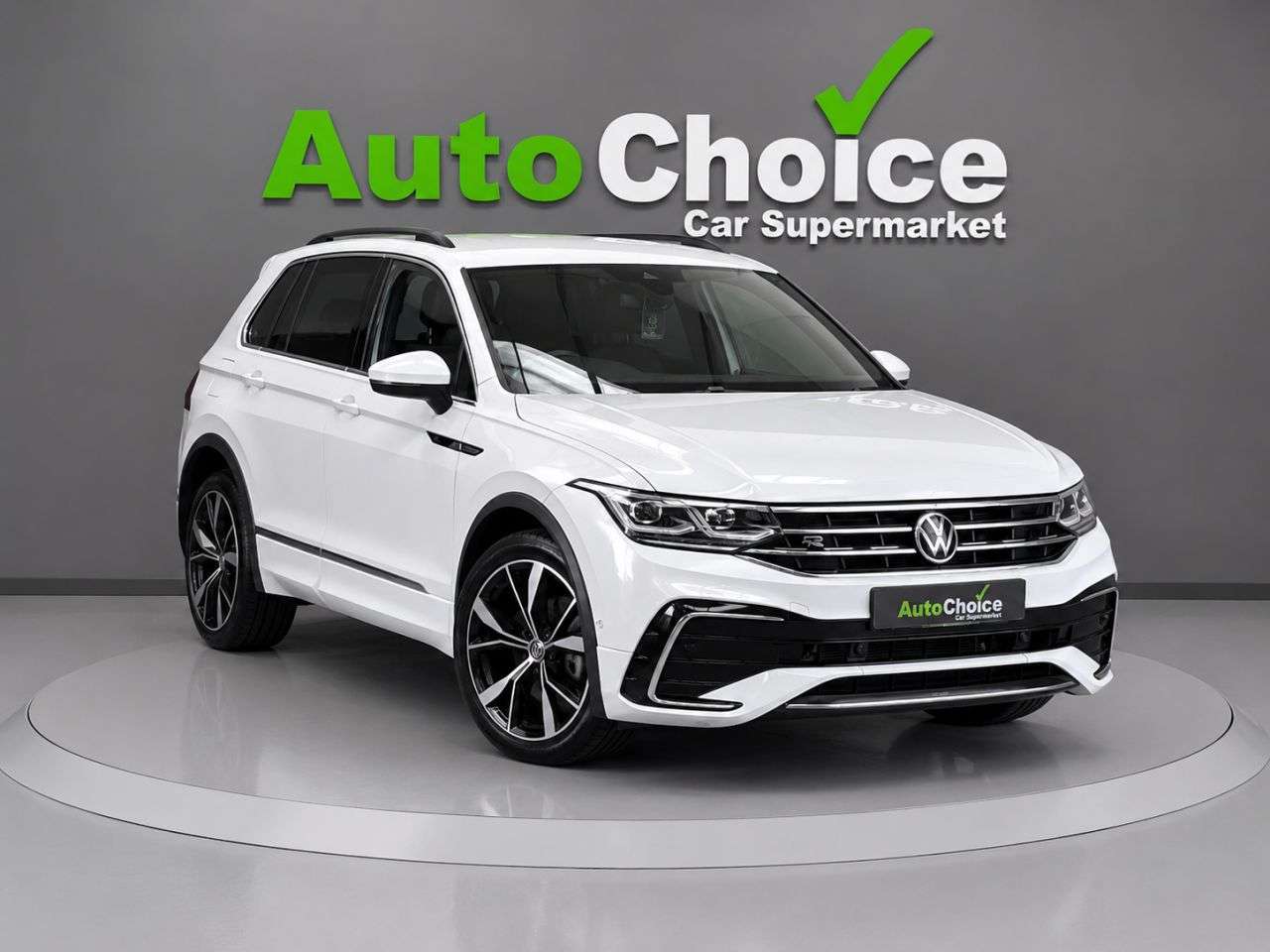 A 2021 VOLKSWAGEN TIGUAN 1.5 TSI R-Line SUV 5dr Petrol DSG Euro 6 (s/s) (150 ps) in Blackburn Financ A 2021 VOLKSWAGEN TIGUAN 1.5 TSI R-Line SUV 5dr Petrol DSG Euro 6 (s/s) (150 ps) in Blackburn Financ