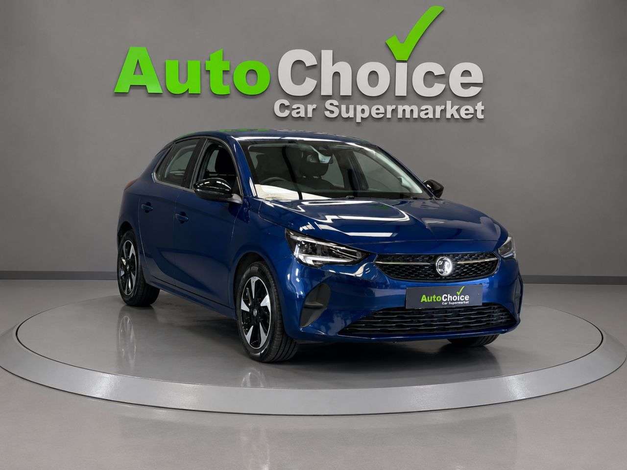 A 2021 VAUXHALL CORSA ELECTRIC HATCHBACK 50kWh SE Nav Premium Hatchback 5dr Electric Auto (7.4Kw Charger) (136 ps) i A 2021 VAUXHALL CORSA ELECTRIC HATCHBACK 50kWh SE Nav Premium Hatchback 5dr Electric Auto (7.4Kw Charger) (136 ps) i