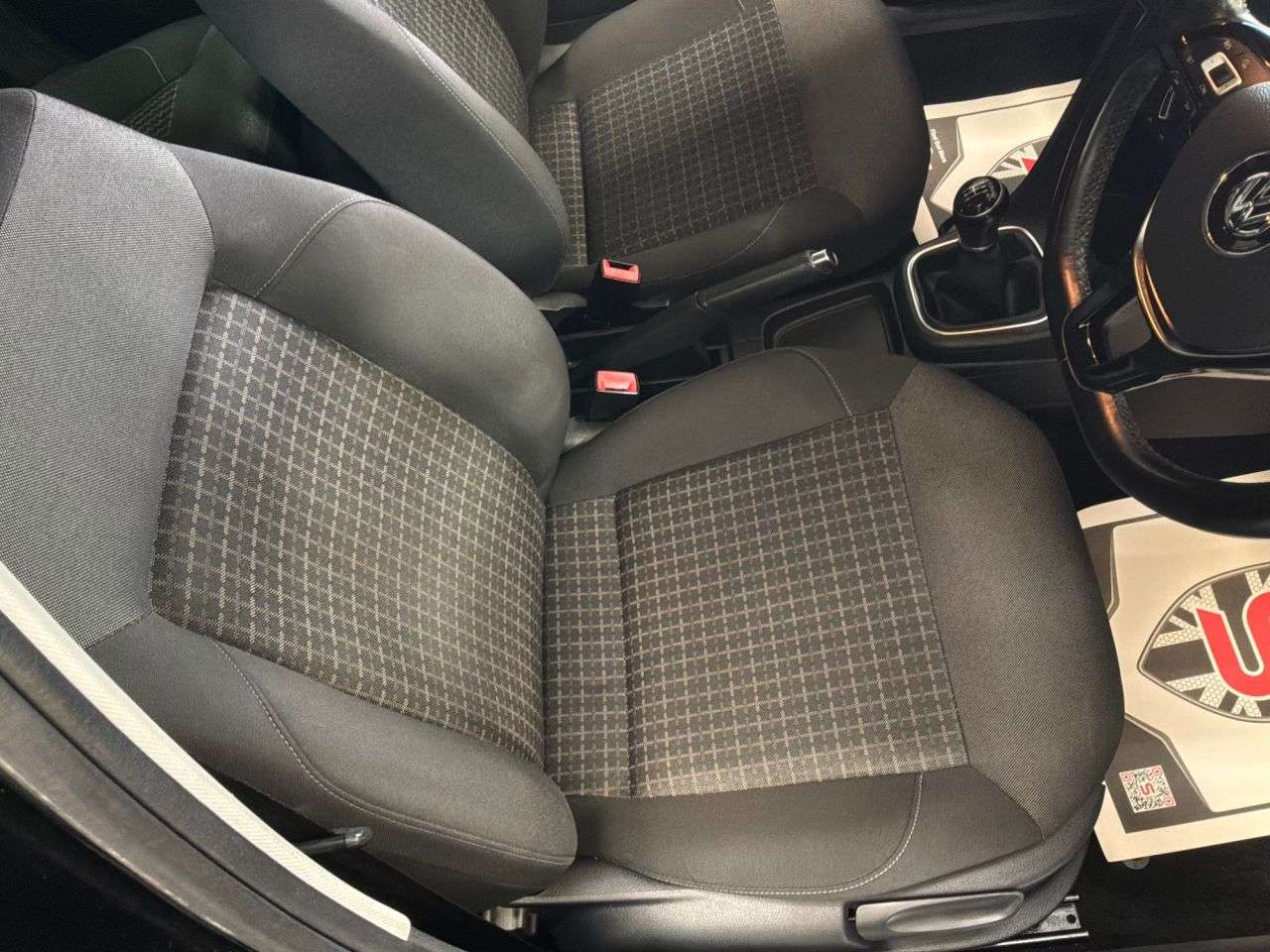 2017 VOLKSWAGEN POLO 2017 VOLKSWAGEN POLO