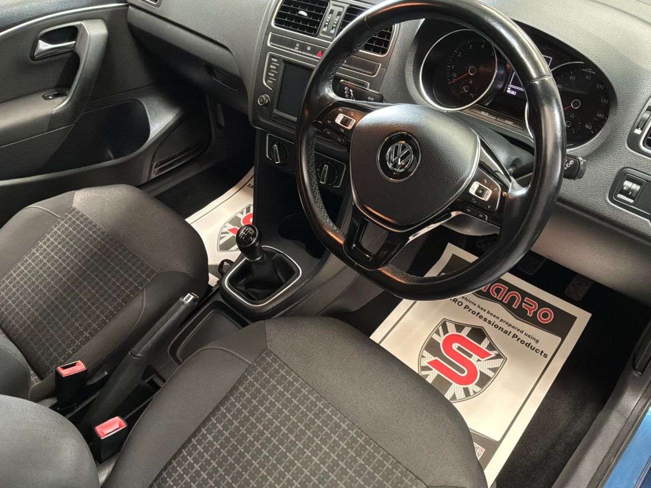 2017 VOLKSWAGEN POLO 2017 VOLKSWAGEN POLO