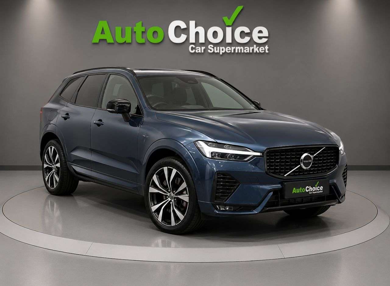 A 2022 VOLVO XC60 2.0 B4 MHEV Plus SUV 5dr Diesel Hybrid Auto AWD Euro 6 (s/s) (197 ps) in Bl A 2022 VOLVO XC60 2.0 B4 MHEV Plus SUV 5dr Diesel Hybrid Auto AWD Euro 6 (s/s) (197 ps) in Bl