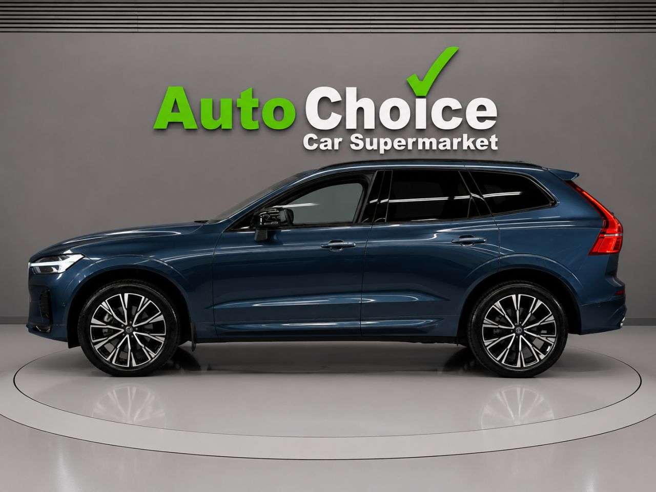 2022 VOLVO XC60 2022 VOLVO XC60