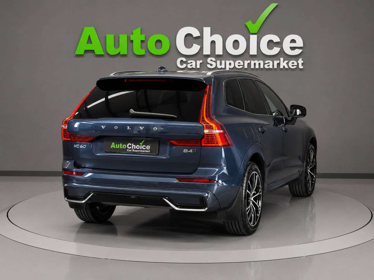 2022 VOLVO XC60 2022 VOLVO XC60