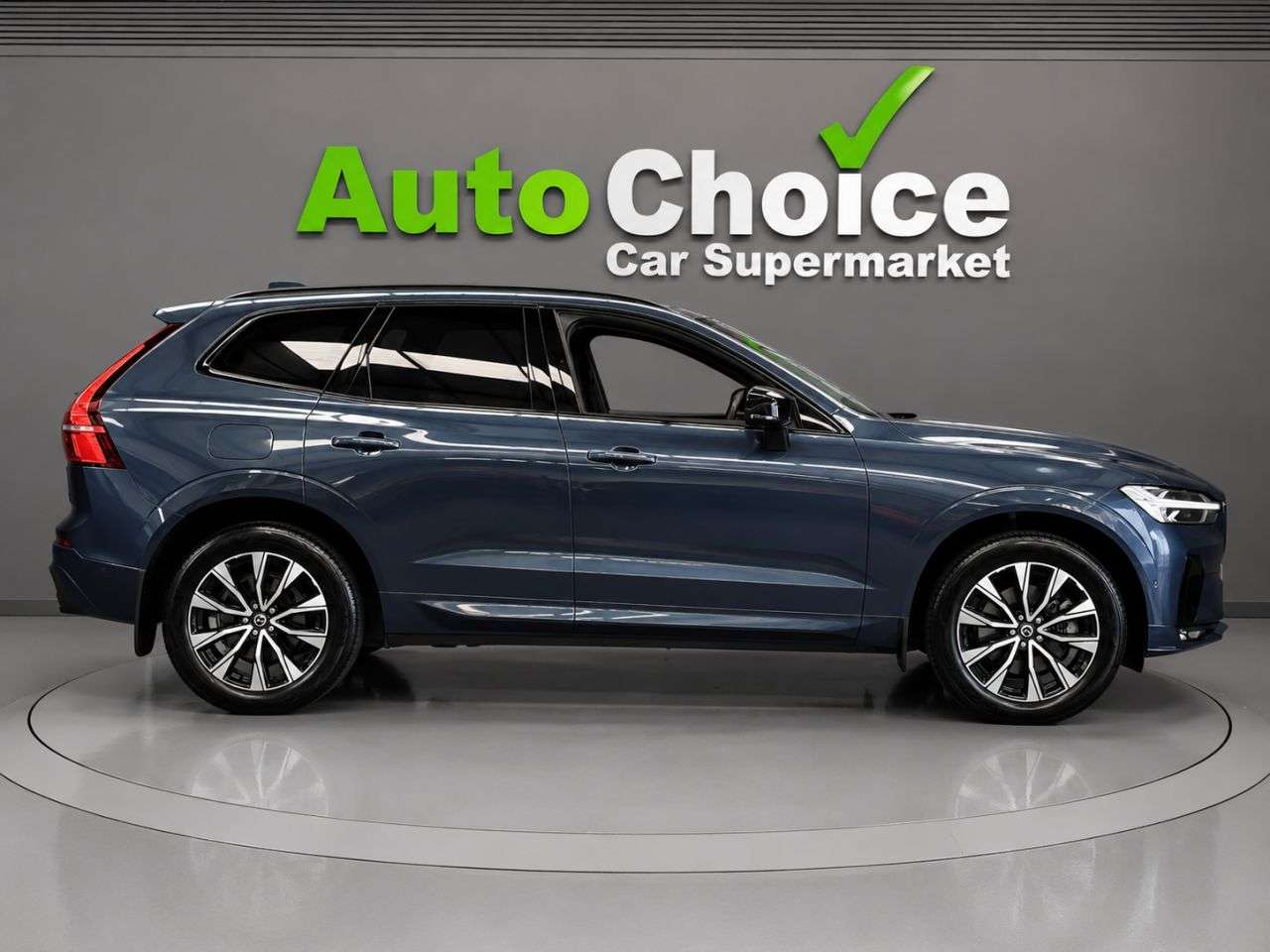2022 VOLVO XC60 2022 VOLVO XC60