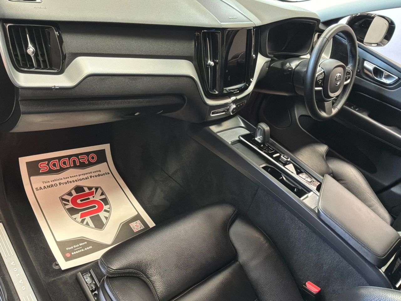 2022 VOLVO XC60 2022 VOLVO XC60