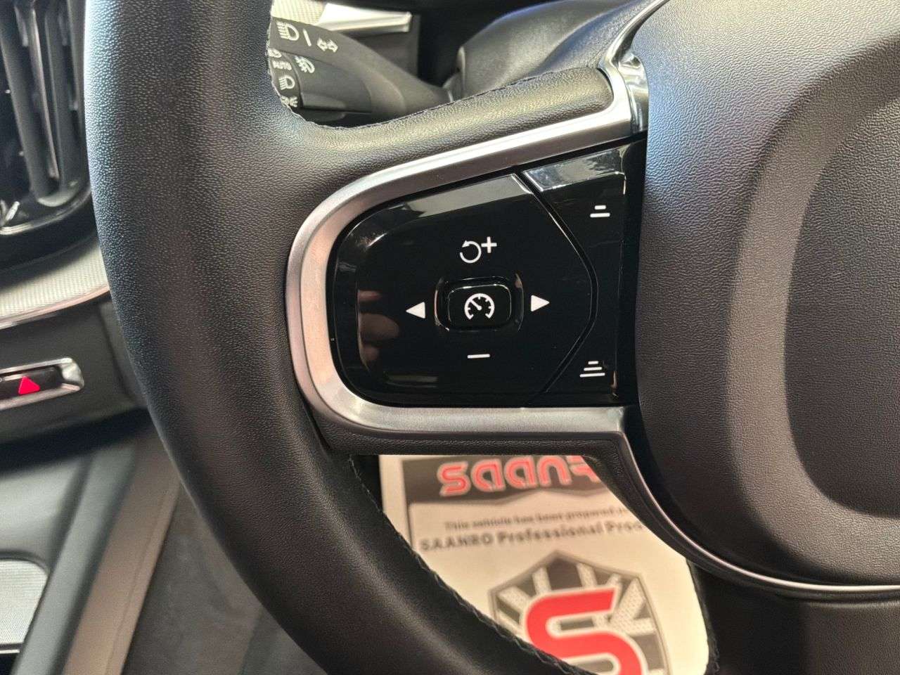 2022 VOLVO XC60 2022 VOLVO XC60