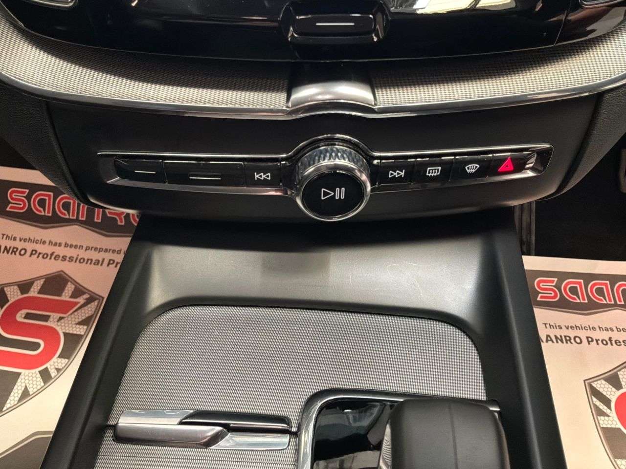 2022 VOLVO XC60 2022 VOLVO XC60