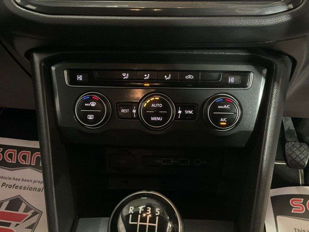 2019 VOLKSWAGEN TIGUAN 2019 VOLKSWAGEN TIGUAN