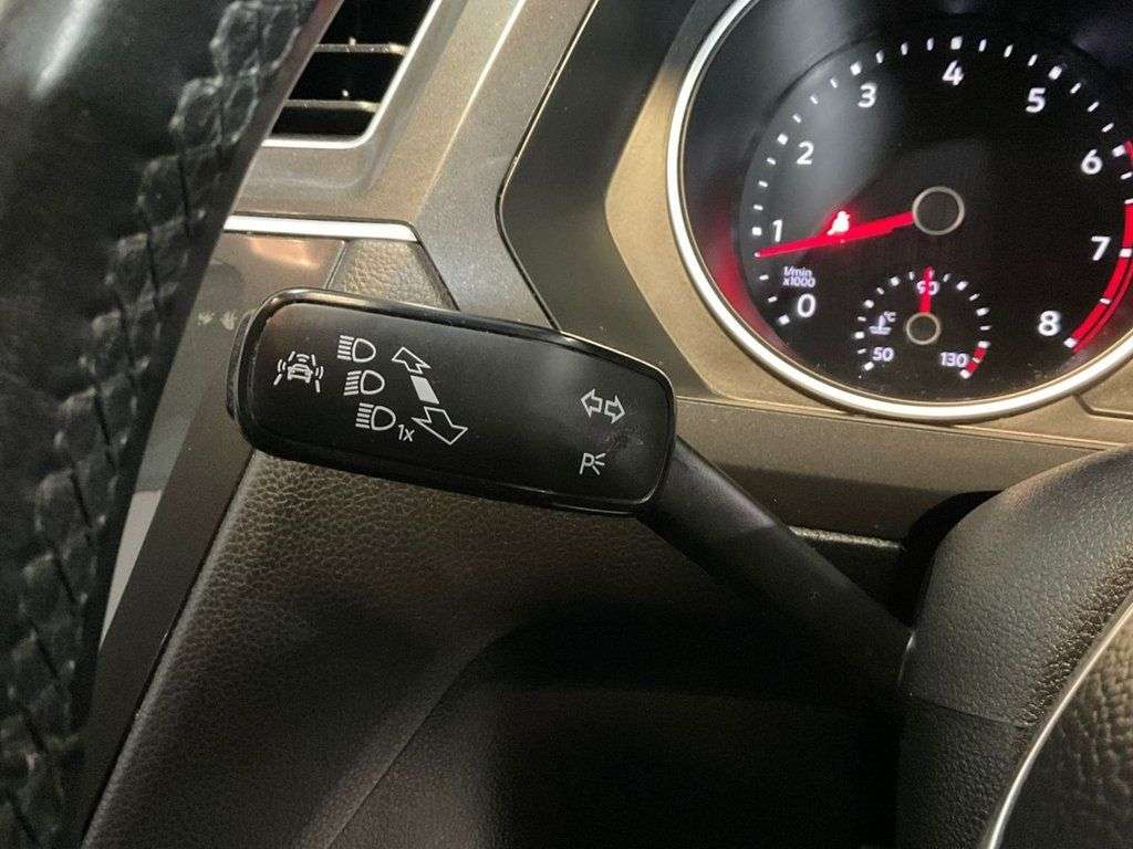 2019 VOLKSWAGEN TIGUAN 2019 VOLKSWAGEN TIGUAN