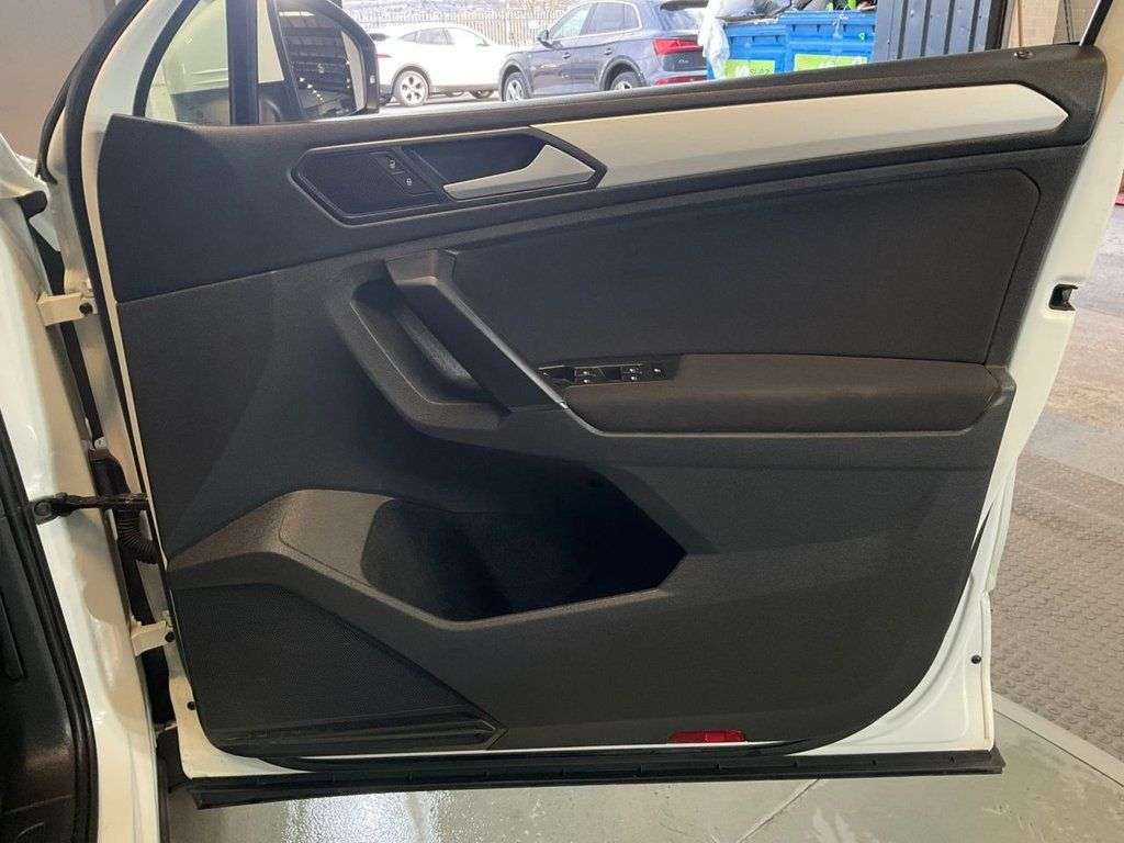 2019 VOLKSWAGEN TIGUAN 2019 VOLKSWAGEN TIGUAN