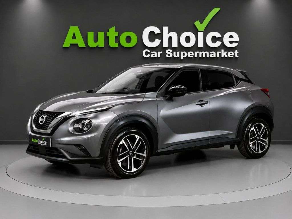 A 2025 NISSAN JUKE 1.0 DIG-T N-Connecta SUV 5dr Petrol DCT Auto Euro 6 (s/s) (114 ps) in Black A 2025 NISSAN JUKE 1.0 DIG-T N-Connecta SUV 5dr Petrol DCT Auto Euro 6 (s/s) (114 ps) in Black