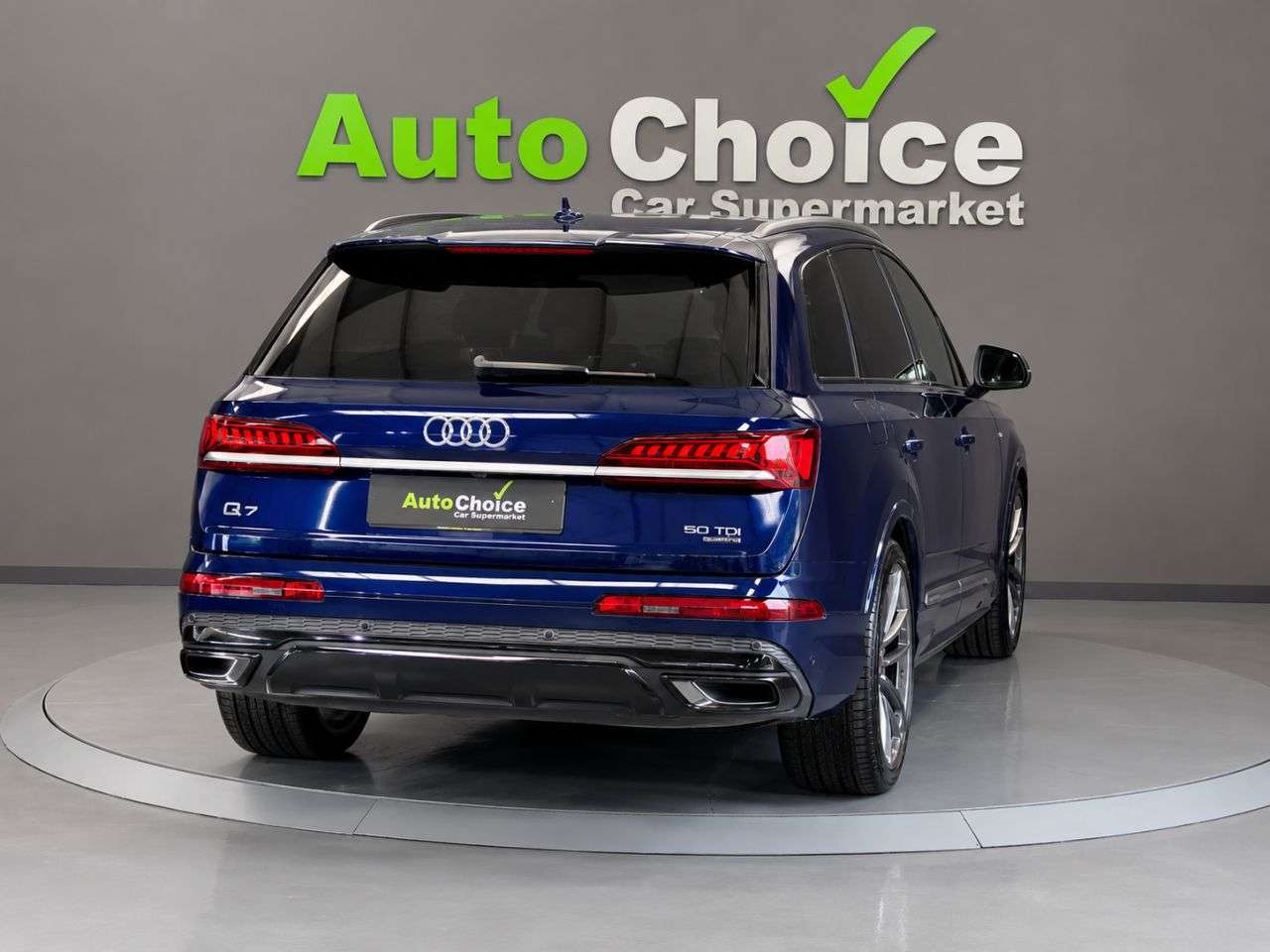 2021 AUDI Q7 2021 AUDI Q7