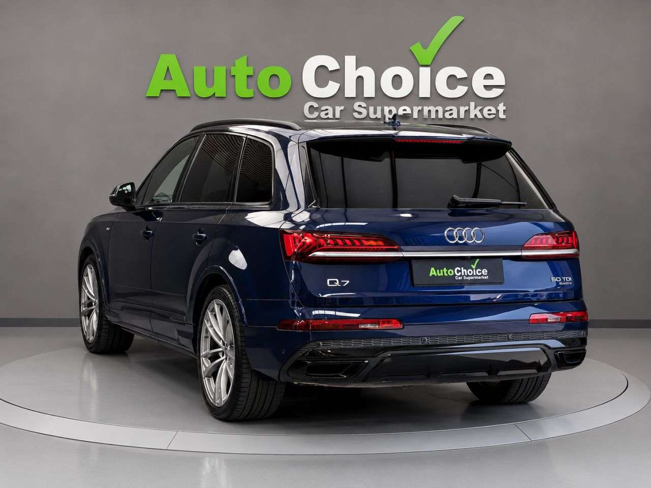 2021 AUDI Q7 2021 AUDI Q7
