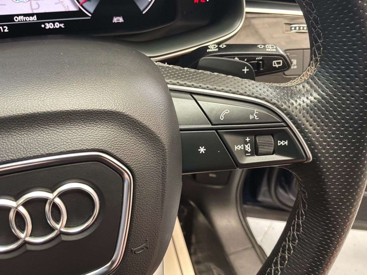2021 AUDI Q7 2021 AUDI Q7