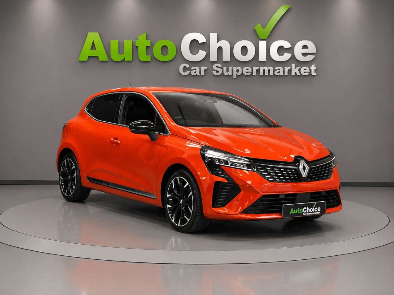 A 2024 RENAULT CLIO 1.6 E-TECH techno Hatchback 5dr Petrol Hybrid Auto Euro 6 (s/s) (145 ps) in A 2024 RENAULT CLIO 1.6 E-TECH techno Hatchback 5dr Petrol Hybrid Auto Euro 6 (s/s) (145 ps) in