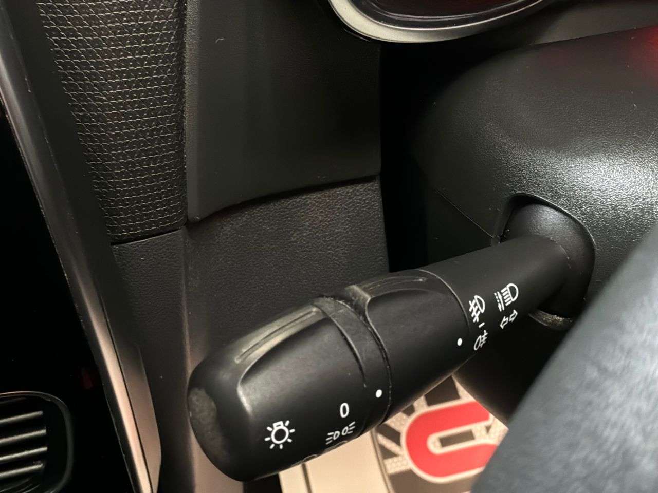 2017 RENAULT CLIO 2017 RENAULT CLIO
