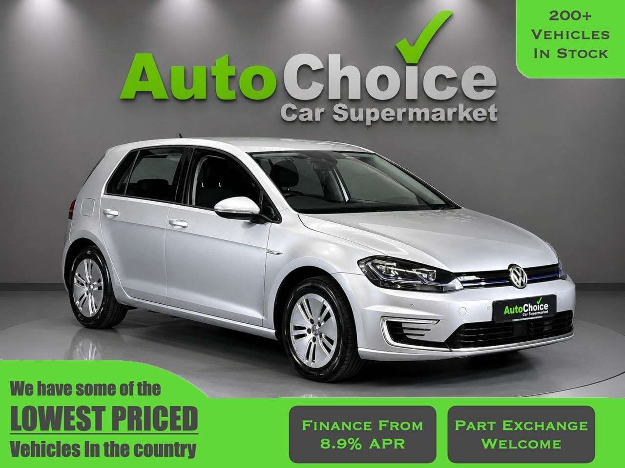 A 2019 VOLKSWAGEN E-GOLF 35.8kWh e-Golf Hatchback 5dr Electric Auto (136 ps) in Blackburn Finance Av A 2019 VOLKSWAGEN E-GOLF 35.8kWh e-Golf Hatchback 5dr Electric Auto (136 ps) in Blackburn Finance Av