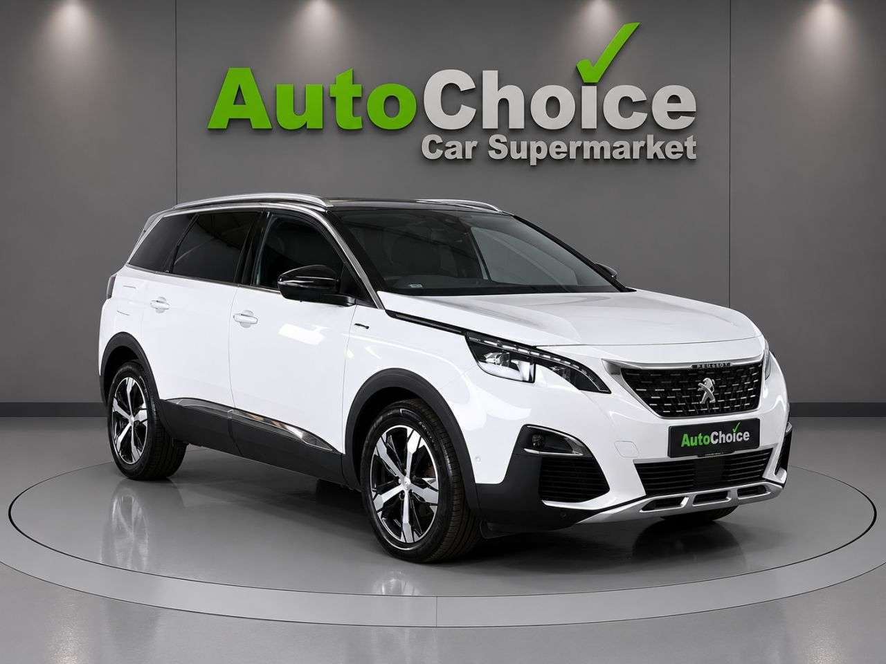 A 2018 PEUGEOT 5008 1.2 PureTech GT Line SUV 5dr Petrol Manual Euro 6 (s/s) (130 ps) in Blackbu A 2018 PEUGEOT 5008 1.2 PureTech GT Line SUV 5dr Petrol Manual Euro 6 (s/s) (130 ps) in Blackbu