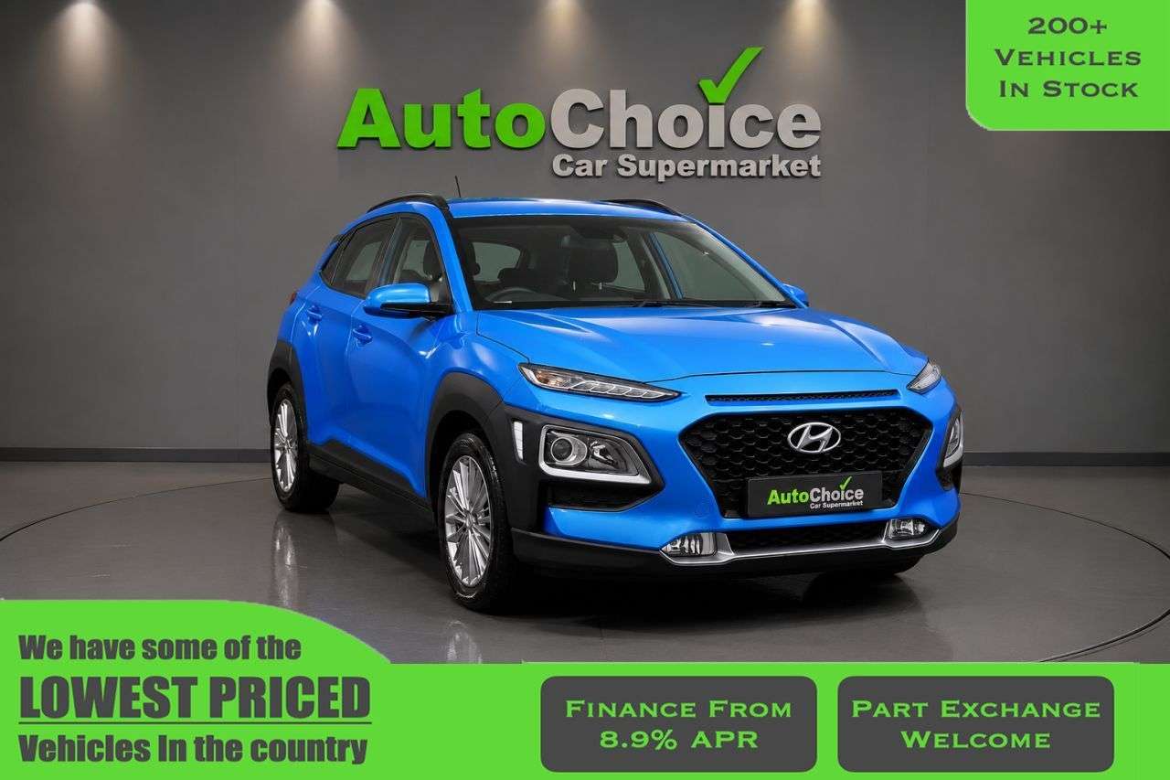 A 2018 HYUNDAI KONA 1.0 T-GDi Blue Drive SE SUV 5dr Petrol Manual Euro 6 (s/s) (120 ps) in Blac A 2018 HYUNDAI KONA 1.0 T-GDi Blue Drive SE SUV 5dr Petrol Manual Euro 6 (s/s) (120 ps) in Blac