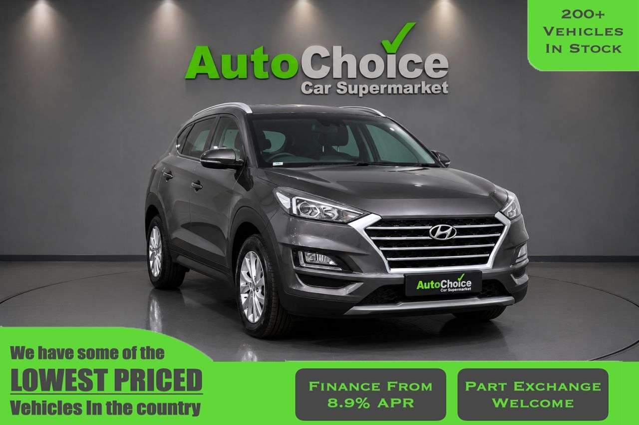 A 2019 HYUNDAI TUCSON 1.6 T-GDi SE Nav SUV 5dr Petrol DCT Euro 6 (s/s) (177 ps) in Blackburn Fina A 2019 HYUNDAI TUCSON 1.6 T-GDi SE Nav SUV 5dr Petrol DCT Euro 6 (s/s) (177 ps) in Blackburn Fina