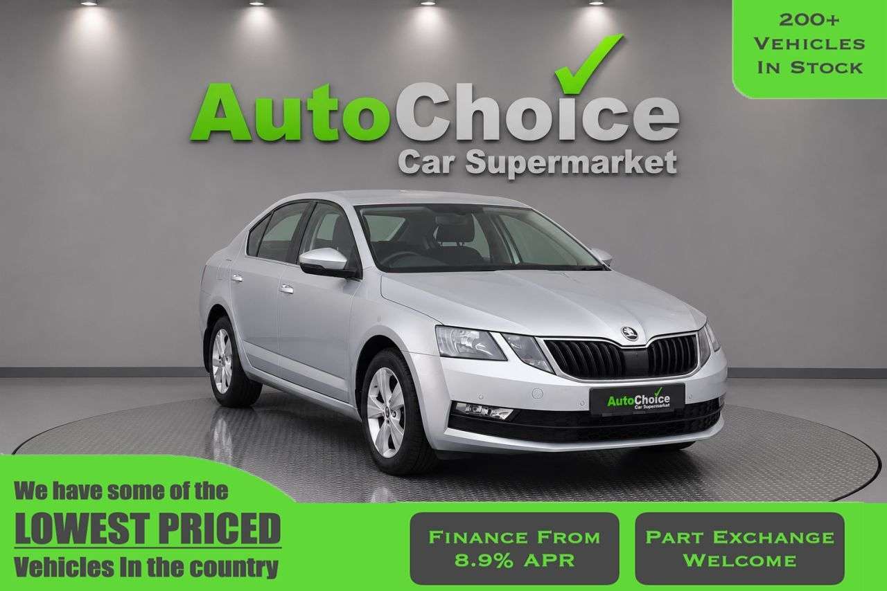 A 2019 SKODA OCTAVIA 1.0 TSI GPF SE Technology Hatchback 5dr Petrol DSG Euro 6 (s/s) (115 ps) in A 2019 SKODA OCTAVIA 1.0 TSI GPF SE Technology Hatchback 5dr Petrol DSG Euro 6 (s/s) (115 ps) in