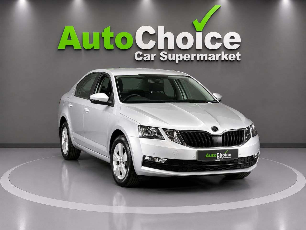 A 2019 SKODA OCTAVIA 1.0 TSI GPF SE Technology Hatchback 5dr Petrol DSG Euro 6 (s/s) (115 ps) in A 2019 SKODA OCTAVIA 1.0 TSI GPF SE Technology Hatchback 5dr Petrol DSG Euro 6 (s/s) (115 ps) in