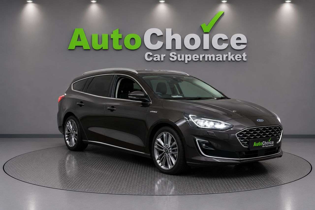 A 2019 FORD FOCUS 1.0T EcoBoost Vignale Estate 5dr Petrol Manual Euro 6 (s/s) (125 ps) in Bla A 2019 FORD FOCUS 1.0T EcoBoost Vignale Estate 5dr Petrol Manual Euro 6 (s/s) (125 ps) in Bla