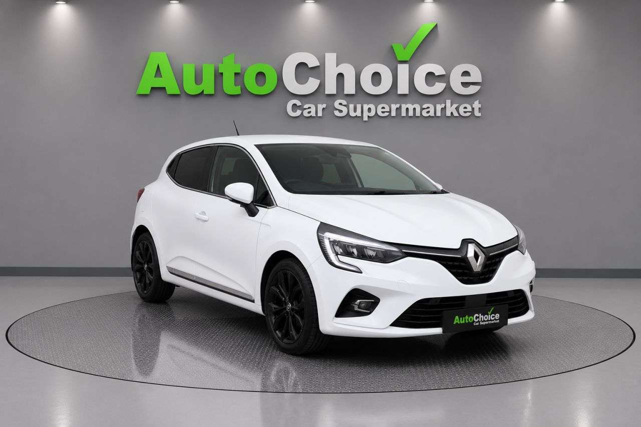 A 2021 RENAULT CLIO 1.0 TCe S Edition Hatchback 5dr Petrol Manual Euro 6 (s/s) (100 ps) in Blac A 2021 RENAULT CLIO 1.0 TCe S Edition Hatchback 5dr Petrol Manual Euro 6 (s/s) (100 ps) in Blac
