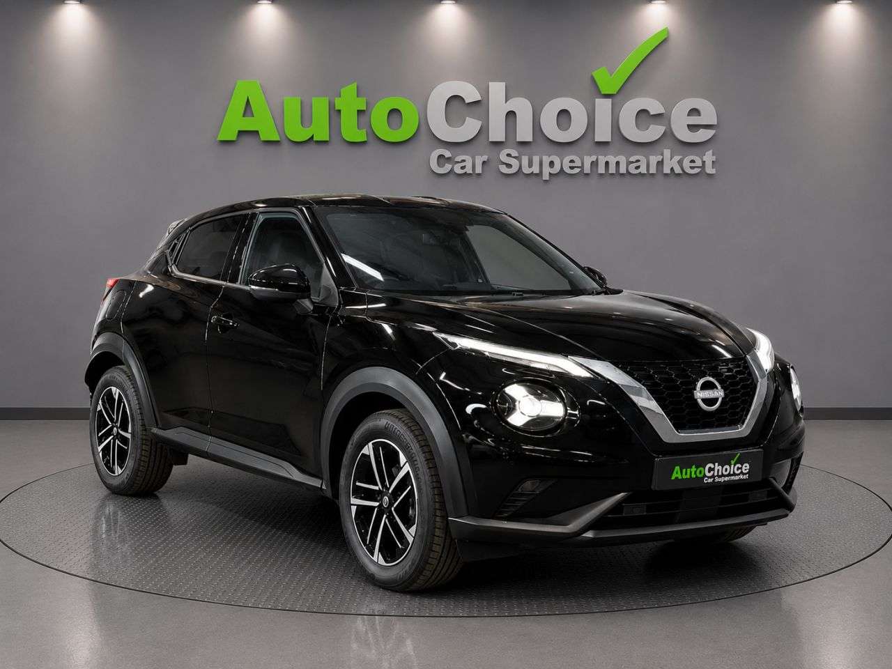 A 2024 NISSAN JUKE 1.0 DIG-T N-Connecta SUV 5dr Petrol Manual Euro 6 (s/s) (114 ps) in Blackbu A 2024 NISSAN JUKE 1.0 DIG-T N-Connecta SUV 5dr Petrol Manual Euro 6 (s/s) (114 ps) in Blackbu