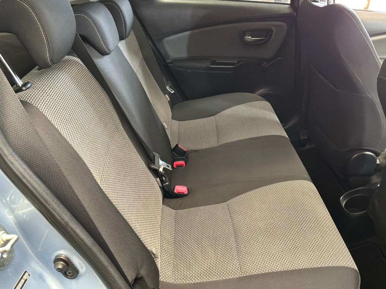 2015 TOYOTA YARIS 2015 TOYOTA YARIS