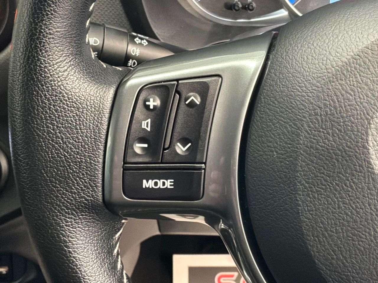 2015 TOYOTA YARIS 2015 TOYOTA YARIS