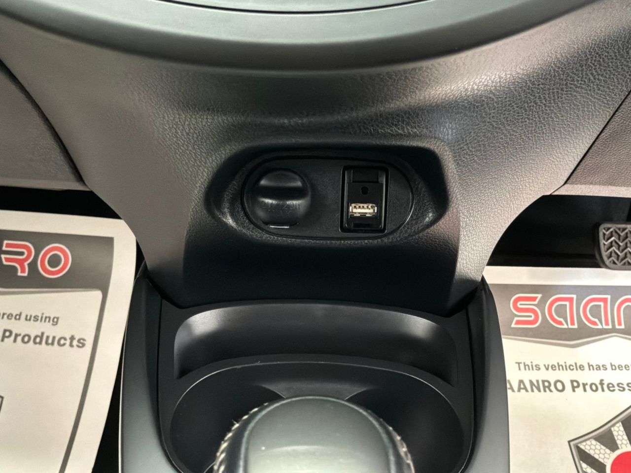2015 TOYOTA YARIS 2015 TOYOTA YARIS
