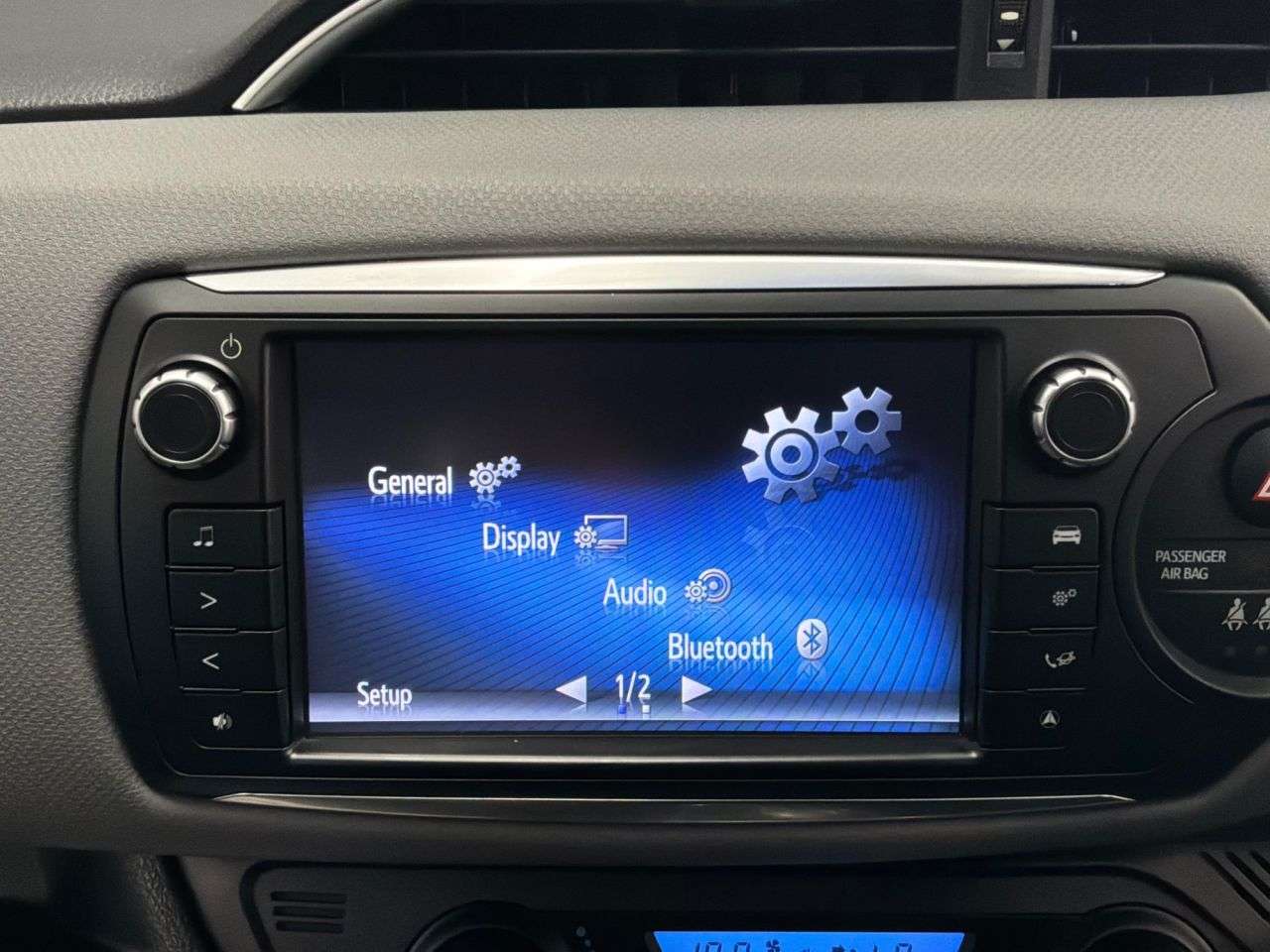 2015 TOYOTA YARIS 2015 TOYOTA YARIS