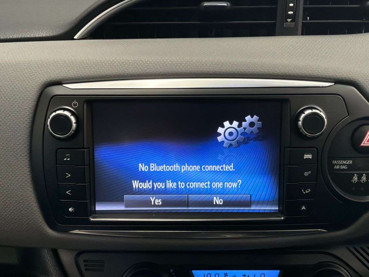 2015 TOYOTA YARIS 2015 TOYOTA YARIS