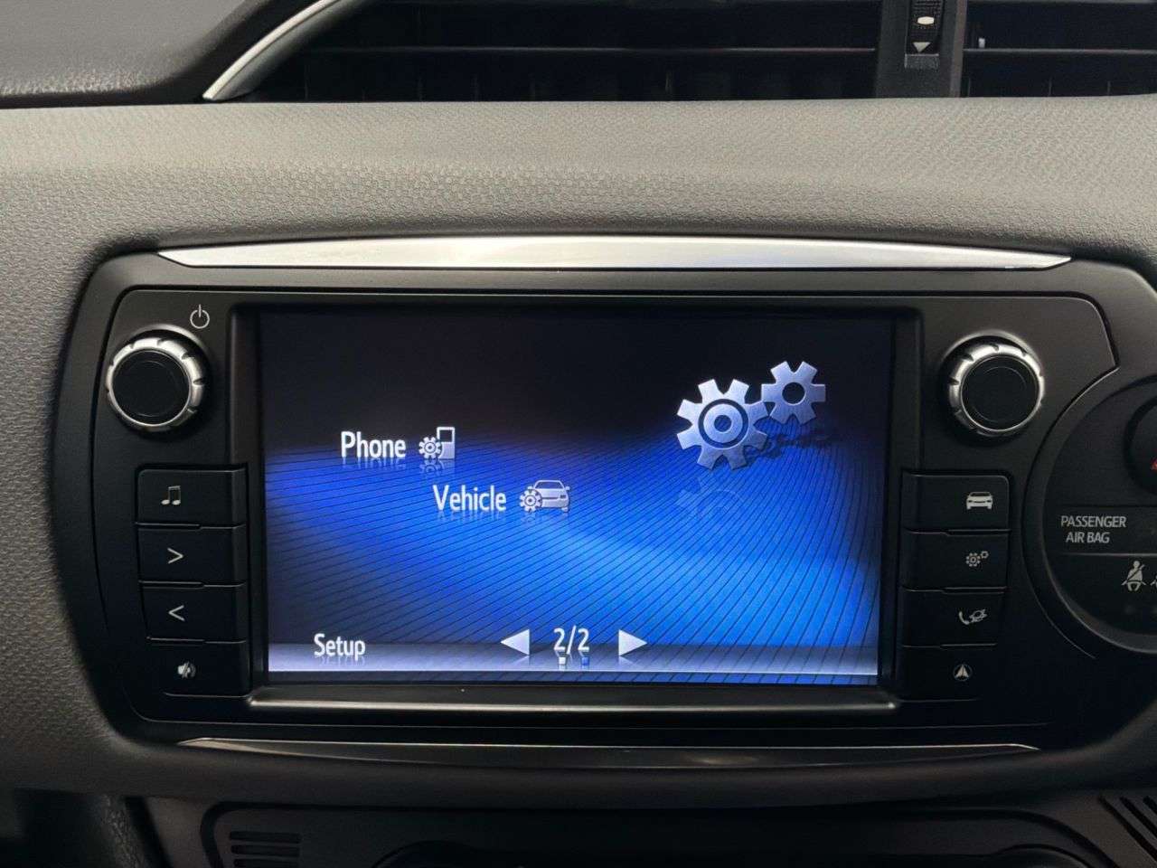 2015 TOYOTA YARIS 2015 TOYOTA YARIS