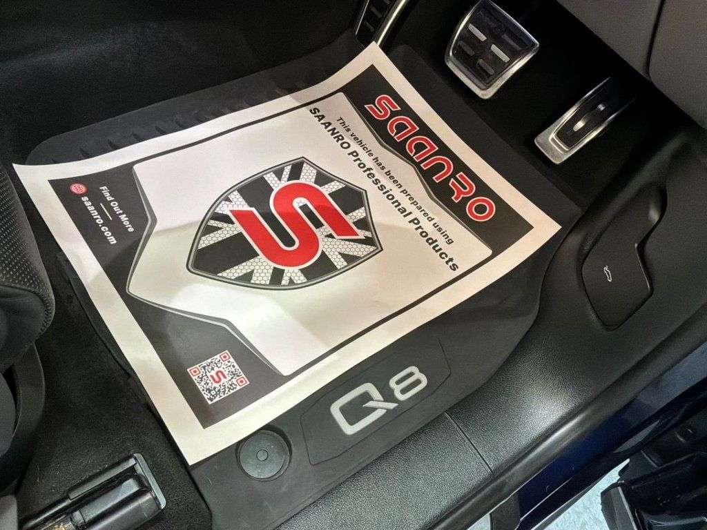 2020 AUDI RSQ8 2020 AUDI RSQ8