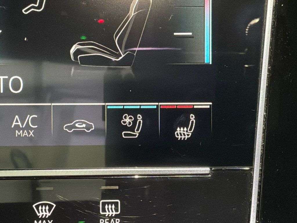 2020 AUDI RSQ8 2020 AUDI RSQ8