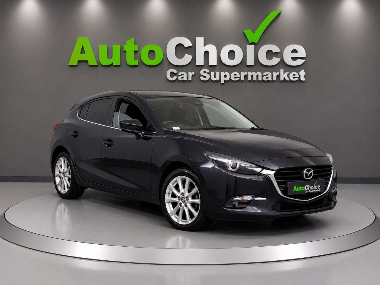 A 2017 MAZDA MAZDA3 2.0 SKYACTIV-G Sport Nav Hatchback 5dr Petrol Auto Euro 6 (s/s) (121 ps) in A 2017 MAZDA MAZDA3 2.0 SKYACTIV-G Sport Nav Hatchback 5dr Petrol Auto Euro 6 (s/s) (121 ps) in