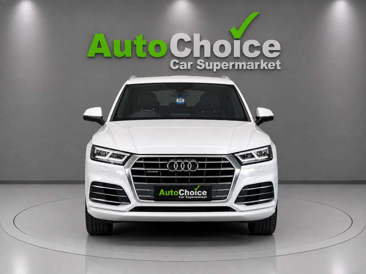 A 2019 AUDI Q5 2.0 TFSI 45 S line SUV 5dr Petrol S Tronic quattro Euro 6 (s/s) (245 ps) in A 2019 AUDI Q5 2.0 TFSI 45 S line SUV 5dr Petrol S Tronic quattro Euro 6 (s/s) (245 ps) in