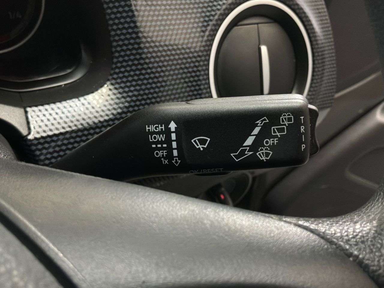 2023 VOLKSWAGEN UP! 2023 VOLKSWAGEN UP!